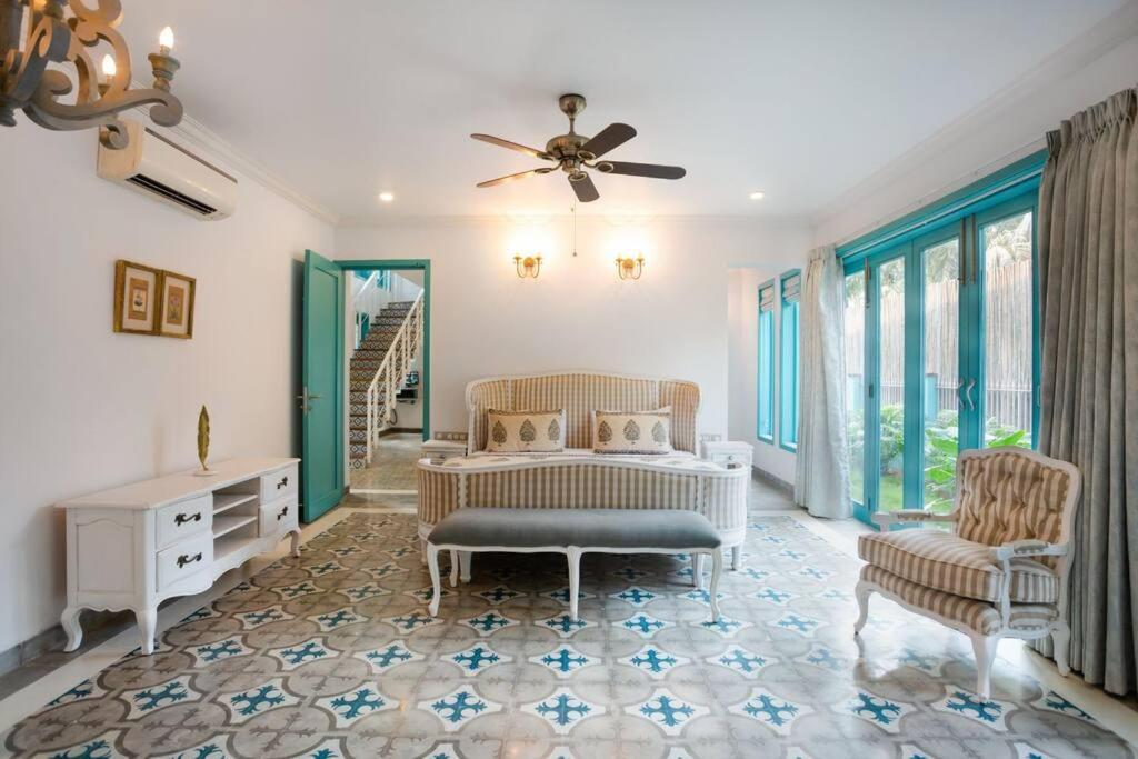 White Banyan Beach Villa, Candolim By The Acacia Villas Exteriér fotografie
