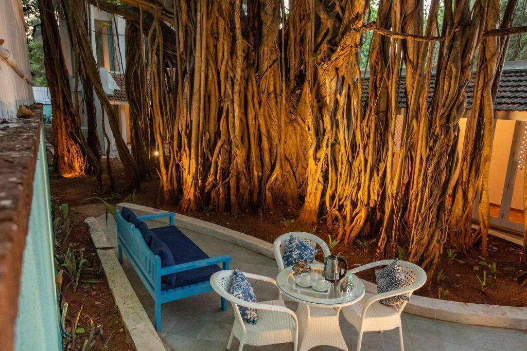 White Banyan Beach Villa, Candolim By The Acacia Villas Exteriér fotografie
