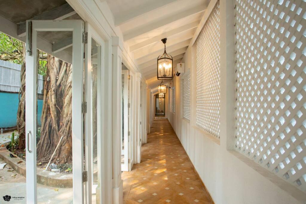 White Banyan Beach Villa, Candolim By The Acacia Villas Exteriér fotografie